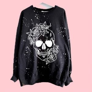 Floral Skull Splatter Oversized
Sweatshirt distressed Halloween or everyday